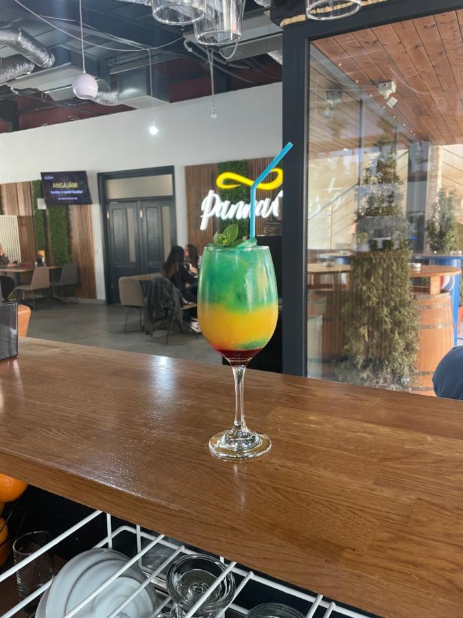 Hotel Panna Gusto Cîmpeni Esterno foto