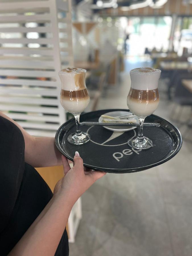 Hotel Panna Gusto Cîmpeni Esterno foto
