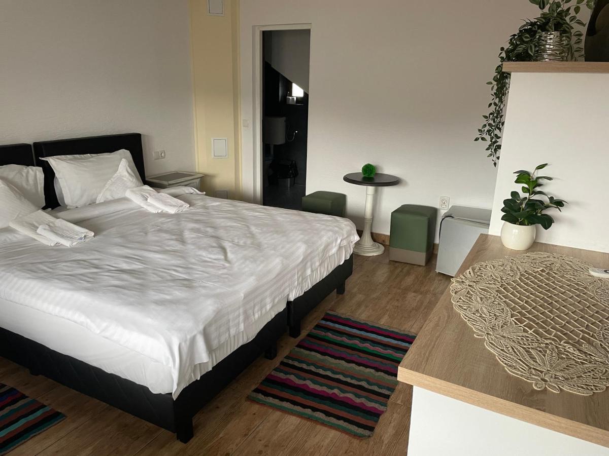 Hotel Panna Gusto Cîmpeni Esterno foto