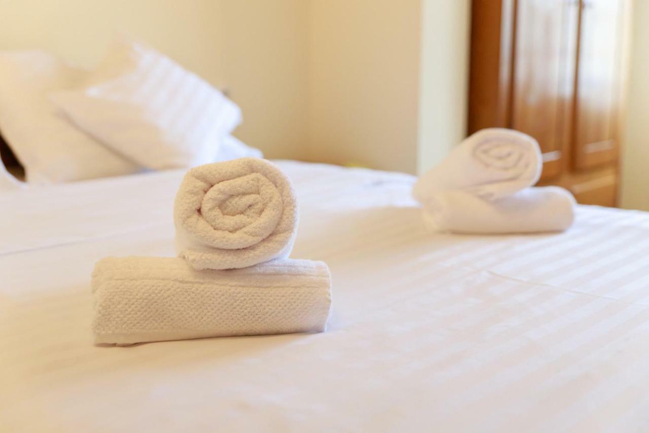 Hotel Panna Gusto Cîmpeni Esterno foto