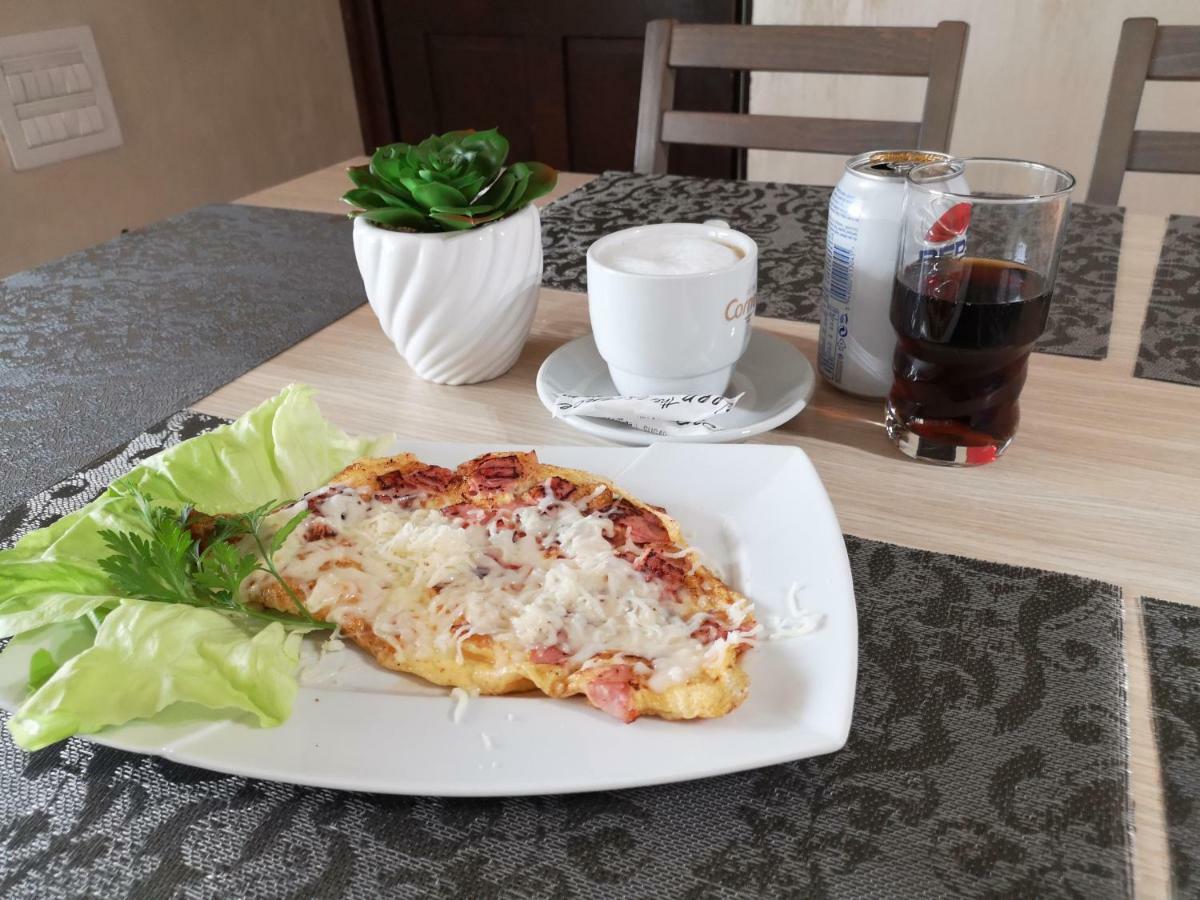 Hotel Panna Gusto Cîmpeni Esterno foto